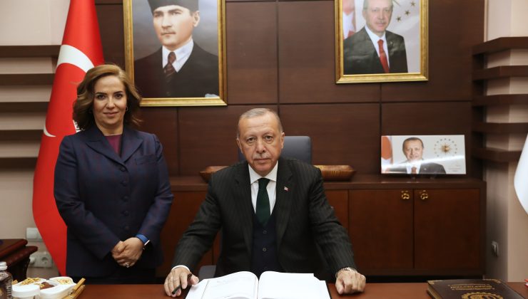 Cumhurbaşkanı  Sayın Recep Tayyip Erdoğan, Uşak’ın Kurtuluş Yıl Dönümü Kutladı.