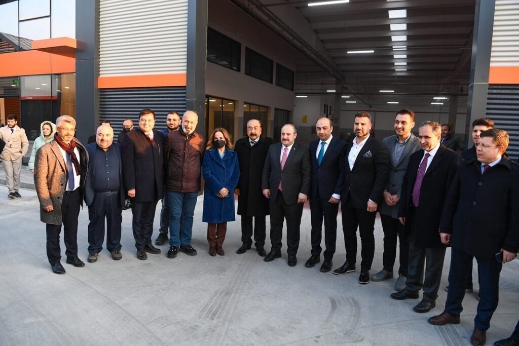 Sanayi ve Teknoloji Bakanı Mustafa Varank, Uşak OSB’de Teknopark ve OSB Altyapı Yatırımlarının Toplu Açılışını Yaptı