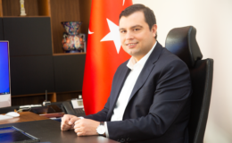Uşak Belediye Başkanı Mehmet Çakın,30 Ağustos Zafer Bayramı Kutlama Mesajı
