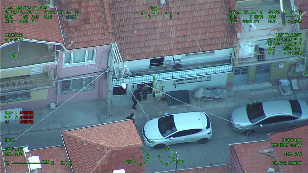 Uşak 'da Helikopter Destekli Uyuşturucu Operasyonu