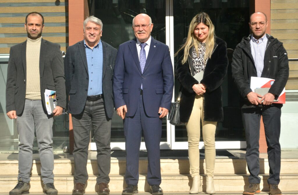 Uşak Üniversitesi Uşak’ın ve Ülkemizin Önemli Firmalarını Ziyaret Etmeye Devam Ediyor