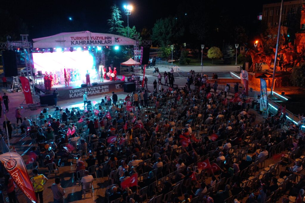 Uşak'ta 15 Temmuz Demokrasi ve Milli Birlik Günü etkinlikleri düzenlendi