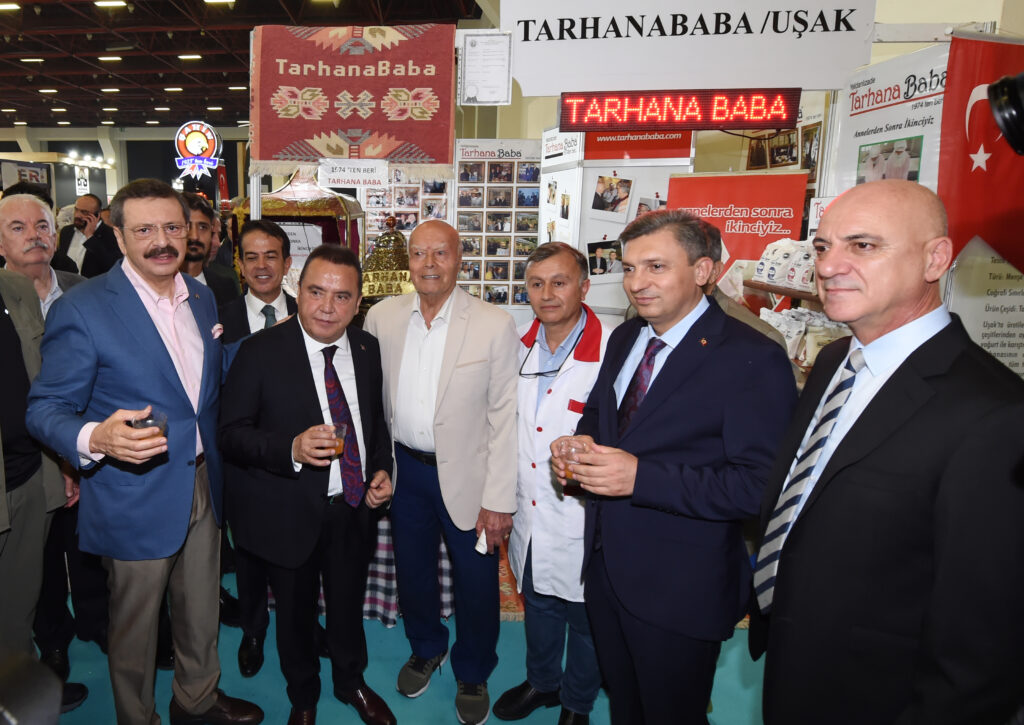 Uşak'ın Yöresel Ürünleri ve Kültürel Zenginlikleri Antalya'da Tanıtıldı - CNK 2717