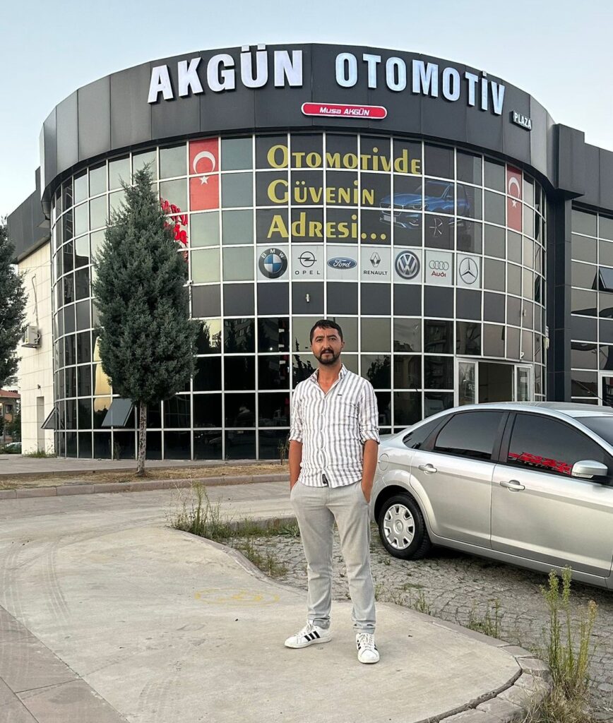 Musa Akgün, Uşak'ta Otomotiv Sektörünün Öncü İsmi Oldu - f79d2a99 37c4 490b 8f2e c038998cb0b5 1