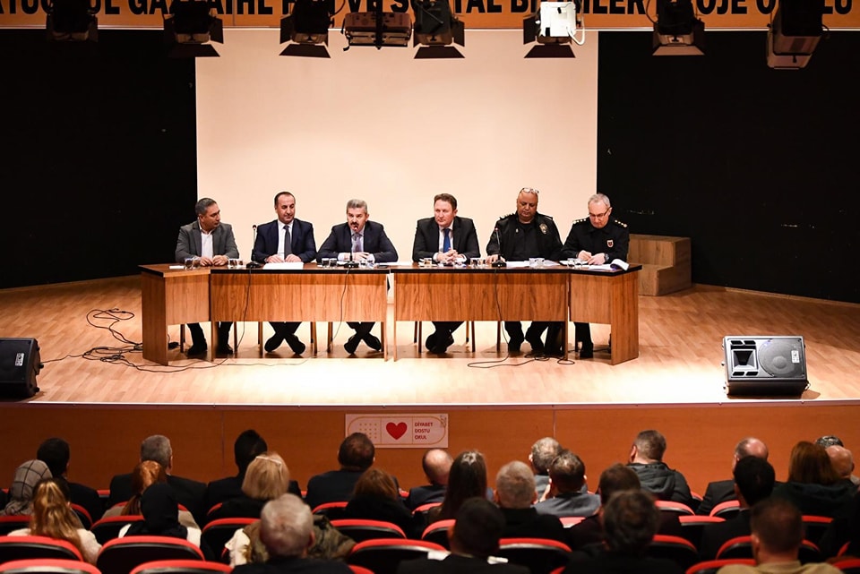 Vali Dr. Turan Ergün Başkanlığında Okul Güvenliği Toplantısı Gerçekleştirildi