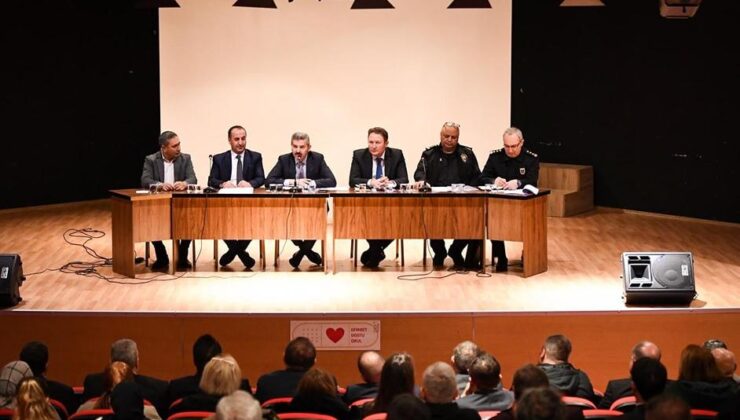 Vali Dr. Turan Ergün Başkanlığında Okul Güvenliği Toplantısı Gerçekleştirildi