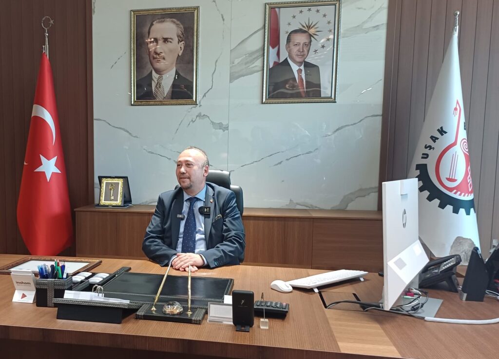 Uşak Belediye Başkanı Özkan Yalım, Mazbatasını Aldı - 41c65657 c43c 4ac4 94cb c1722385a7f2