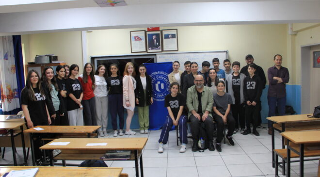 Uşak Üniversitesi Öğrencileri “Empatiyle Varız” Projesini Hayata Geçirdi