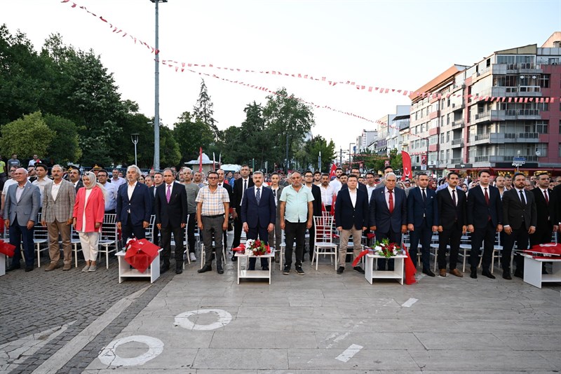 15 Temmuz Demokrasi ve Milli Birlik Günü Dolayısıyla Program Gerçekleştirildi - 5 program1