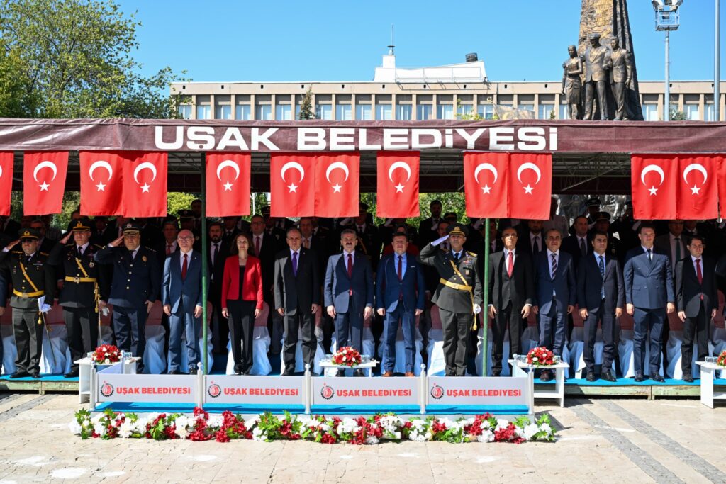 30 Ağustos Zafer Bayramı 15 Temmuz Şehitler Meydanı’nda Düzenlenen Törenle Kutlandı - 30 agustos toren 17