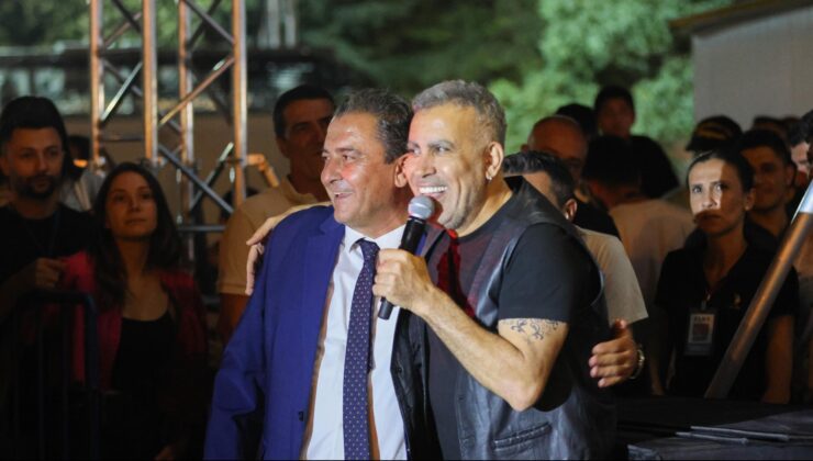 Haluk Levent, Uluslararası Turistik Kilim, Kültür ve Sanat Festivali’nde Coşku Yarattı