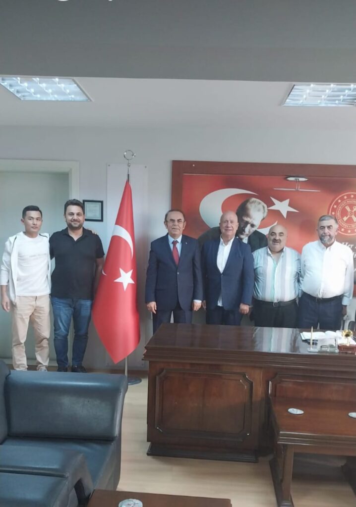 Uşak İl Defterdarlığı’na Atanan Yüksel Ertekin’e Uşak Tekstil OSB’den Hayırlı Olsun Ziyareti