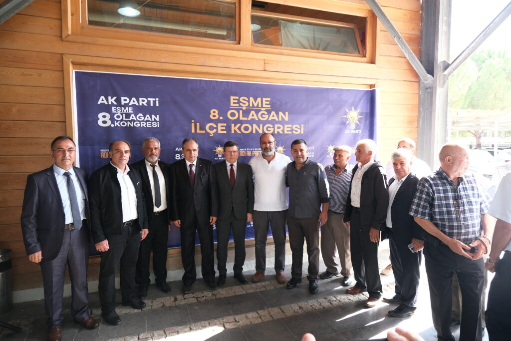 AK Parti Eşme İlçe Başkanlığı 8. Olağan Genel Kurulu: Adem Alkan Yeniden İlçe Başkanı Seçildi - DSCF9176