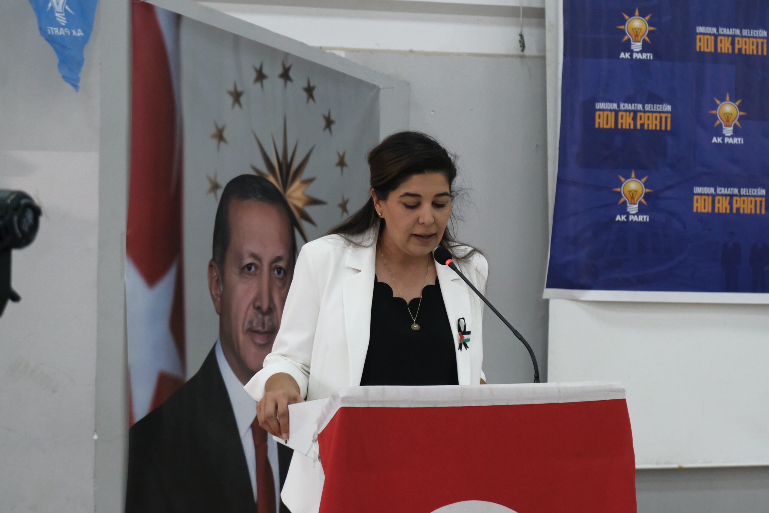 AK Parti Ulubey 8. Olağan Genel Kurulu: Hüseyin Çanak İlçe Başkanı Seçildi - DSCF9327 scaled