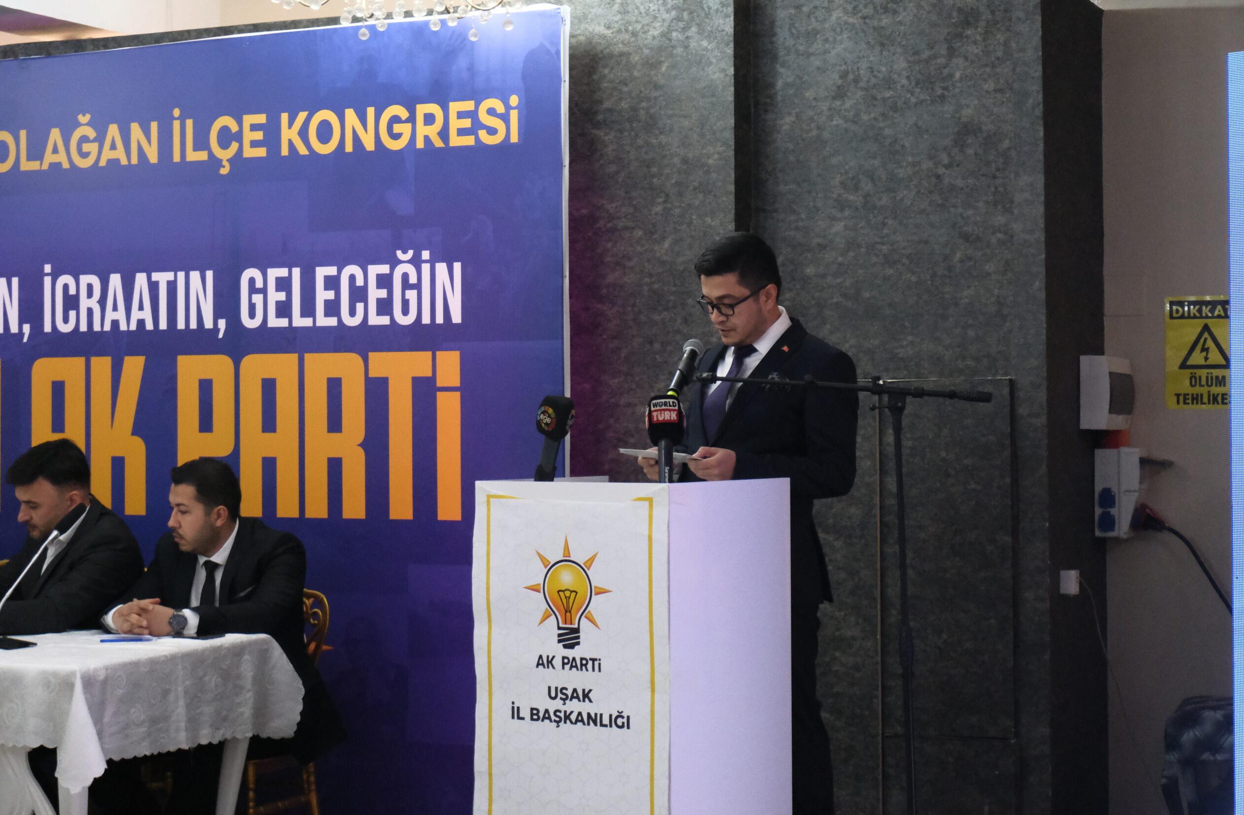 AK Parti Uşak Merkez İlçe 8. Olağan Genel Kurulu Nihat Zeybekçi’nin Katılımıyla Gerçekleşti