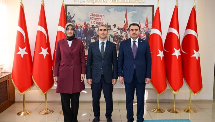 Afyonkarahisar Valisi Doç. Dr. Kübra Güran Yiğitbaşı ve Kütahya Valisi Musa Işın’dan Uşak Valisi Dr. Naci Aktaş’a Hayırlı Olsun Ziyareti