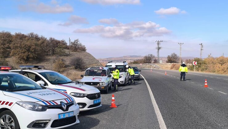 Cayrokopter İle Havadan Trafik Denetimi: Uşak İl Jandarma Komutanlığı’nın Trafik Güvenliği Adımı