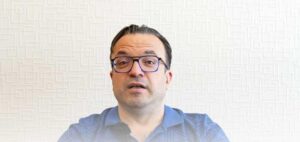 Karlı ve Buzlu Zeminlerde Yürüyüş Güvenliği: Dikkat Edilmesi Gerekenler - karli ve buzlu zeminlerde yuruyus guvenligi dikkat edilmesi gerekenler