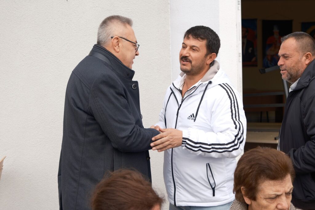 Uşak Milletvekili Op. Dr. Ali Karaoba’dan Anlamlı Ziyaret: Işık Çakır Sultan Cemevi'nde Mevlid Yemeğine Katılım - 469456535 8977326062288709 1892267597083782923 n