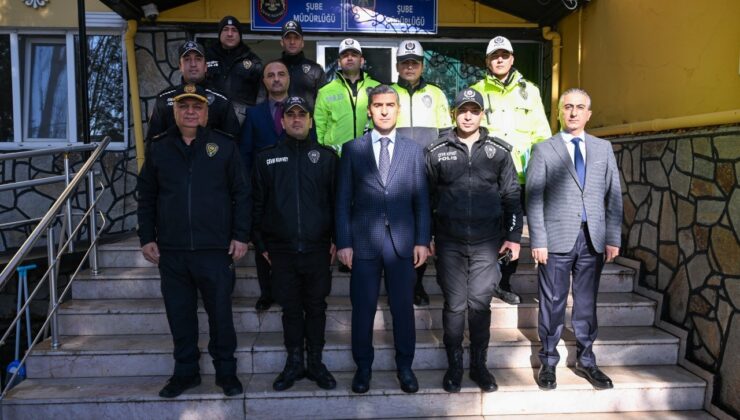 Uşak Valisi Dr. Naci Aktaş, Çevik Kuvvet ve Bölge Trafik Şube Müdürlüklerini Ziyaret Etti