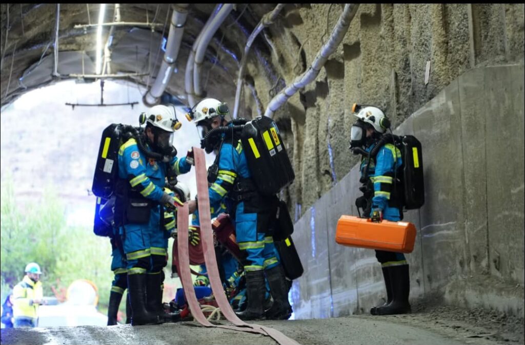 Madencilik Sektöründe Acil Durum Tatbikatı: Kamu ve Özel Sektör İş Birliğiyle İlk Uygulama - a5ef4b92 f91a 4a72 8c58 945e86af4b06