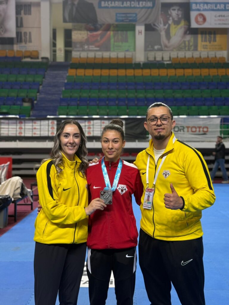 Uşak Karate Özlem Spor Kulübü, Türkiye Şampiyonası ve Avrupa Milli Takım Seçmelerinde Zirvede - 4af4692f 0fb3 472c a552 70ca9baff5c7