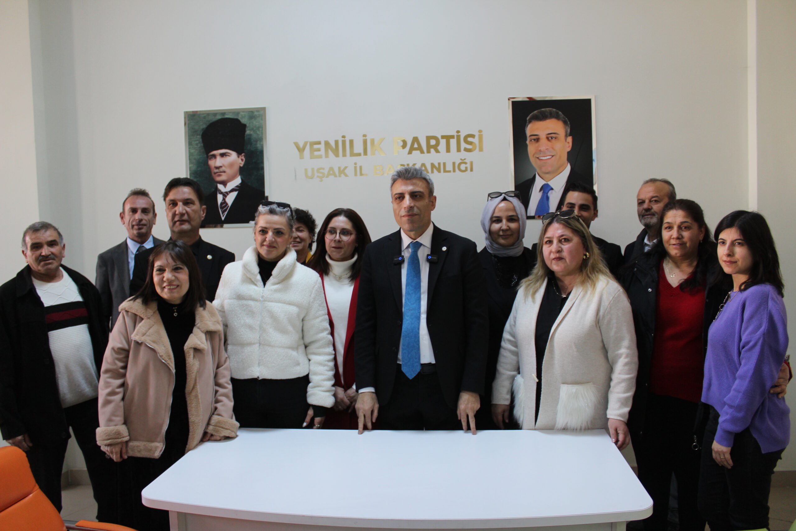 Yenilik Partisi Genel Başkanı Öztürk Yılmaz, Uşak İl Başkanlığı Hizmet Binasını Açtı - IMG 7430 scaled
