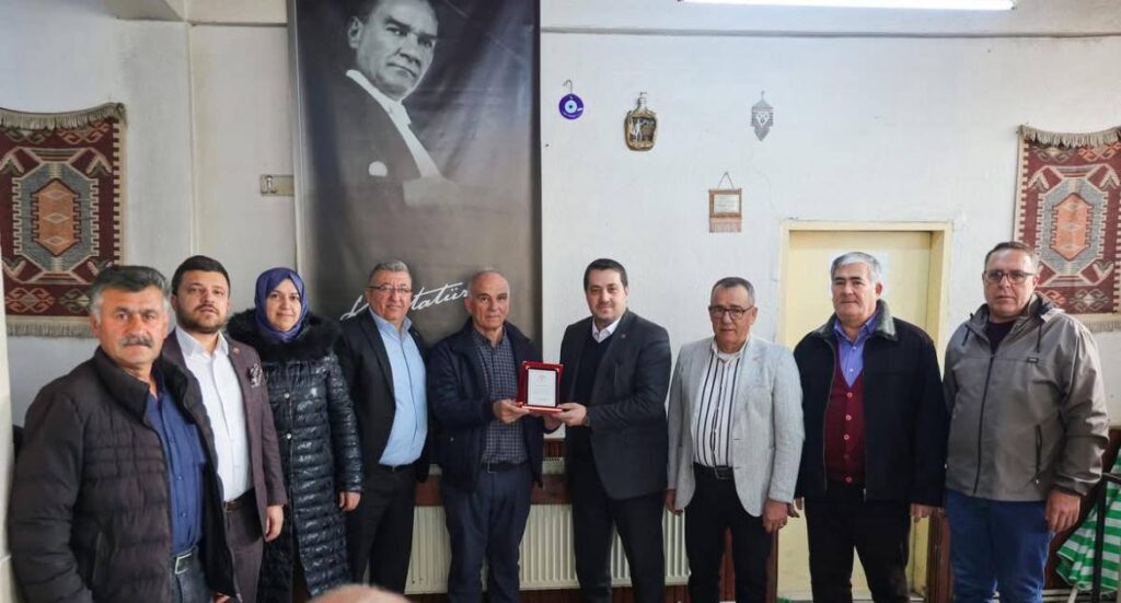 Uşak Esnaf ve Sanatkârlar Odaları Birliği Heyetinden Esnafa Ziyaret