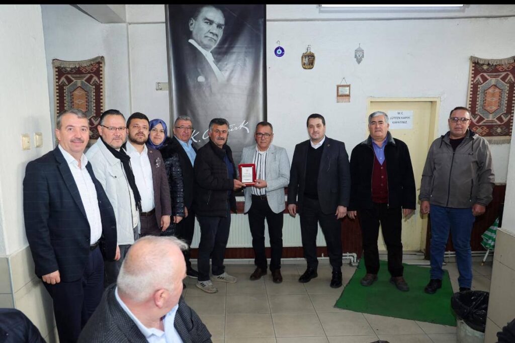 Uşak Esnaf ve Sanatkârlar Odaları Birliği Heyetinden Esnafa Ziyaret