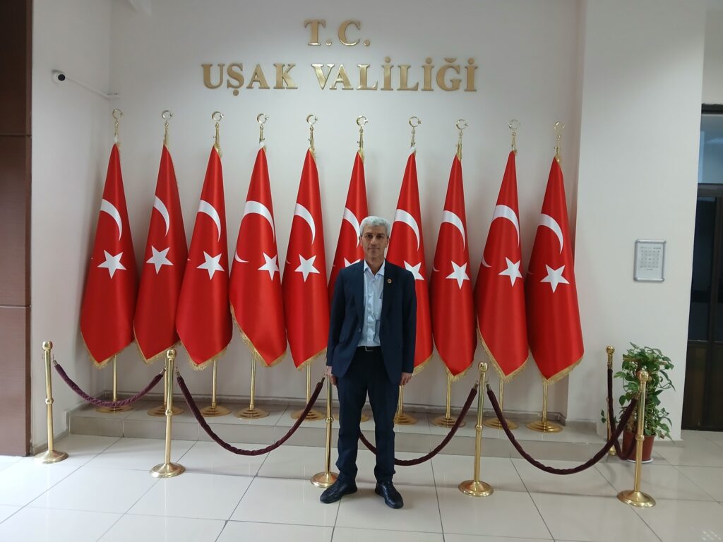 Eşme Muhtarlarından Vali ve Genel Sekretere Ziyaret - 480609856 3983194561970210 271061853265167817 n