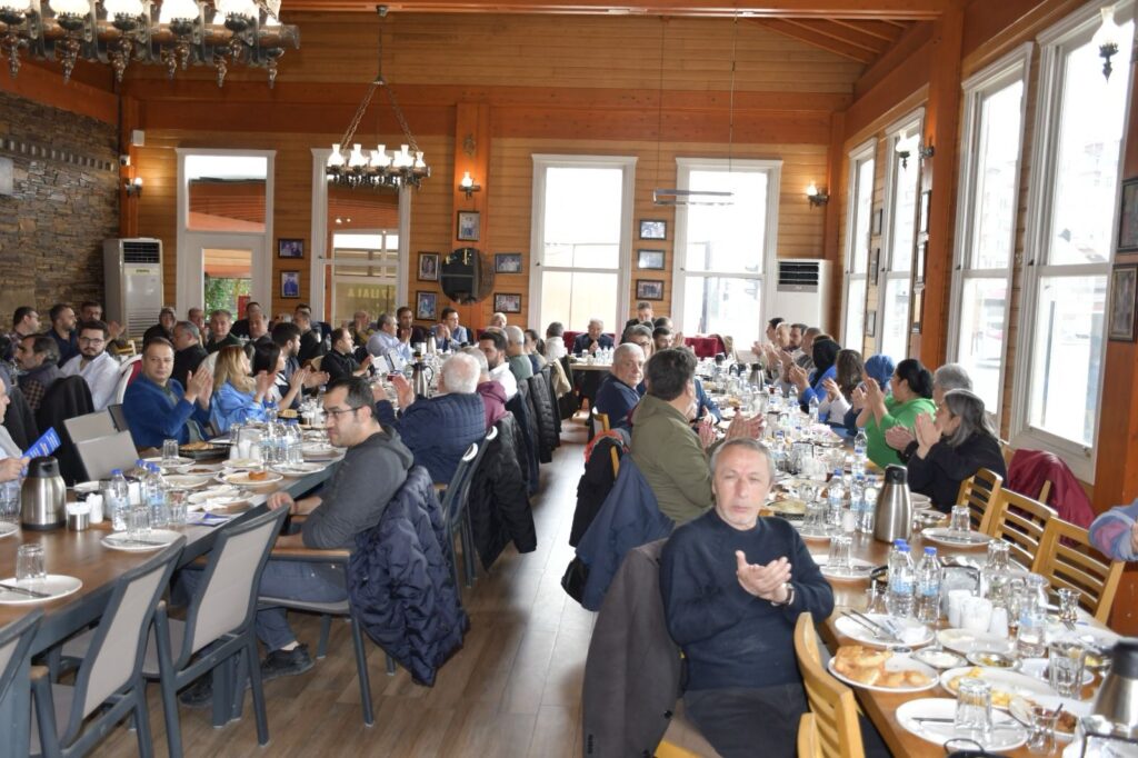 Pusula Grubu’ndan Güçlü Aday: İsmail Balta USMMMO Başkanlığı İçin Yola Çıktı - b337c4de ac77 4cad b91b 26ea5d6d55ae