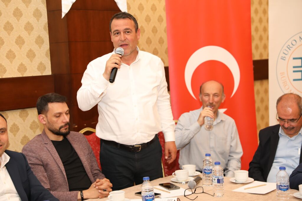 Büro Memur-Sen Uşak Şubesi, Ege Bölgesi Şube İstişare Kurulu Toplantısı’na Katıldı - 494309840 10162543027997936 4386230192739821321 n