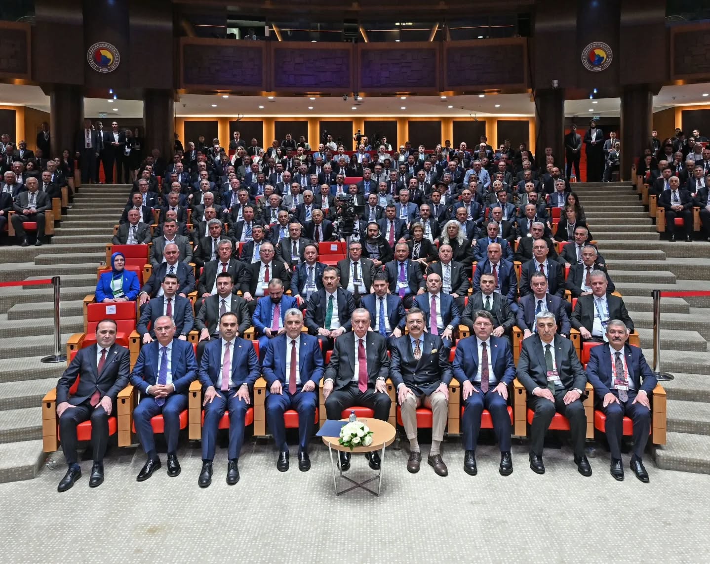 UTSO Yönetim Kurulu Başkanı Kandemir, TOBB Hizmet Şeref Belgesi ve Plaket Takdim Töreni’ne Katıldı