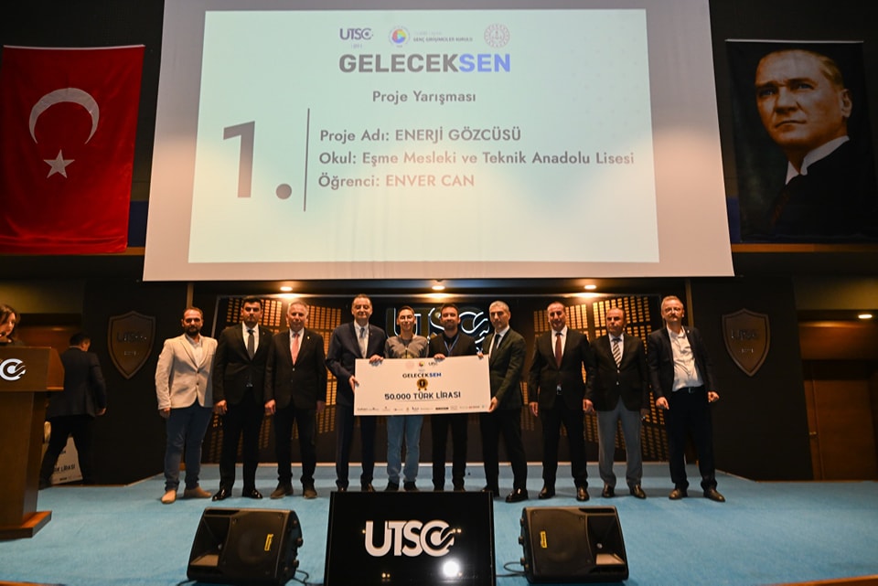 Gelecek-Sen Projesi" Sergi ve Ödül Töreni Gerçekleştirildi 4 Gelecek-Sen Projesi" Sergi ve Ödül Töreni Gerçekleştirildi - 499576283 1007266508244218 1712145870601403606 n