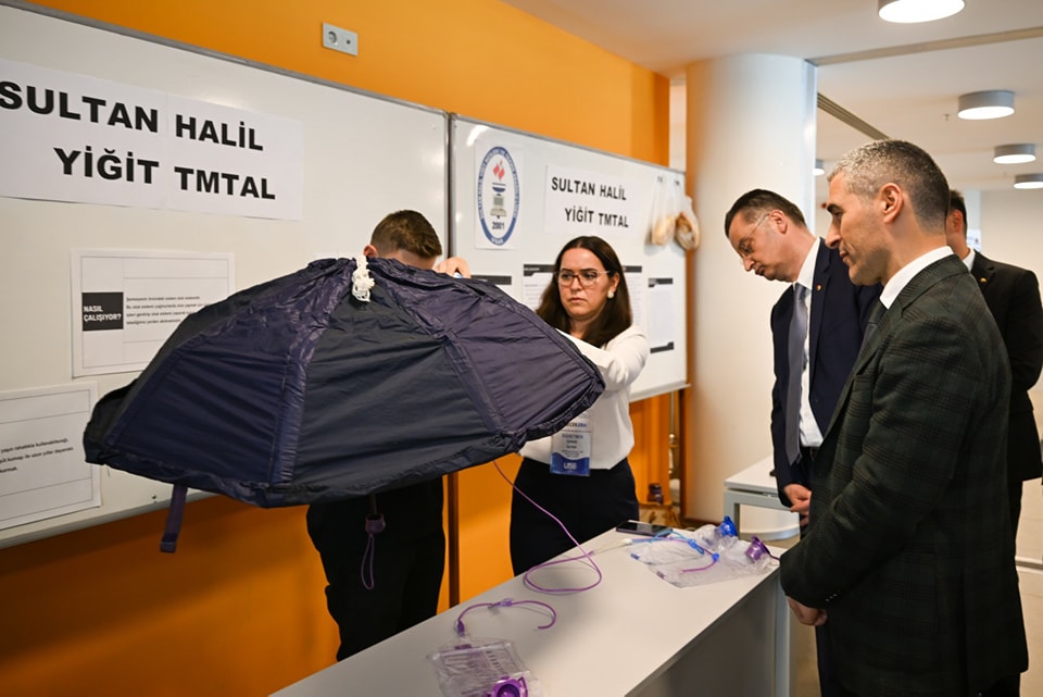 Gelecek-Sen Projesi" Sergi ve Ödül Töreni Gerçekleştirildi 8 Gelecek-Sen Projesi" Sergi ve Ödül Töreni Gerçekleştirildi - 499716382 1007266424910893 8397217919235835653 n