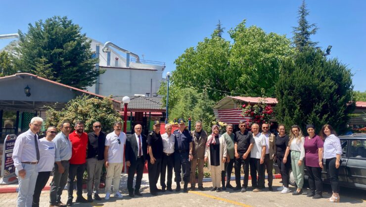 Uşak’ta Güvenlik ve Huzur Toplantısı: Emniyet ve Jandarma Teşkilatından Muhtarlarla İstişare