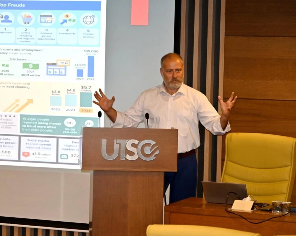 Uluslararası Ticarette Artan Tehlikeye Karşı Uyarı: Dolandırıcılıkla Mücadele Eğitimi Gerçekleştirildi - 510466080 18411487300104863 417464433051557142 n