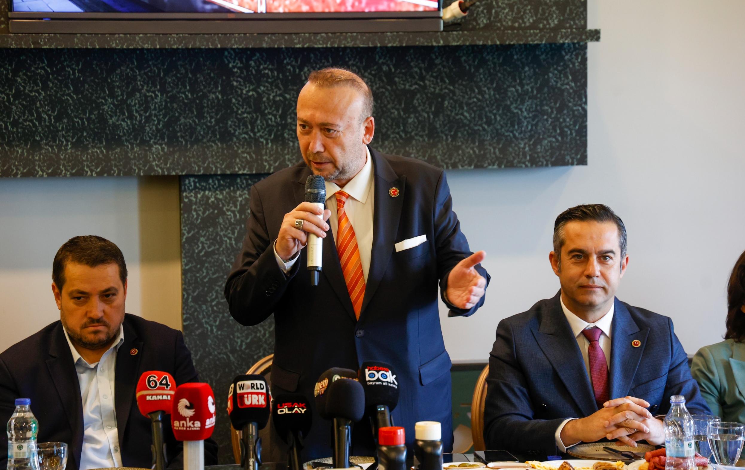 Uşak Belediye Başkanı Özkan Yalım Önüme Engel Koymazlarsa Uşak İçin Her Şeyi Yapacağım