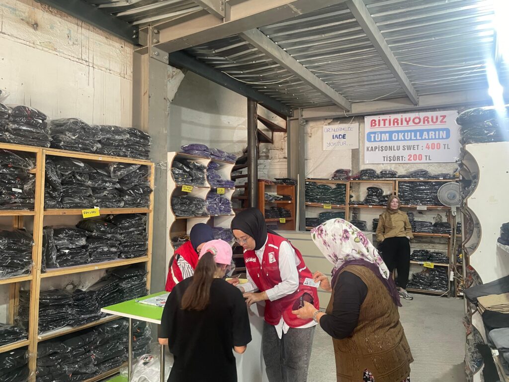 Türk Kızılay Uşak İl Merkezi’nden Eğitimde Fırsat Eşitliği İçin Destek - af94edd4 50bc 481c bc8e dd91dd04689d