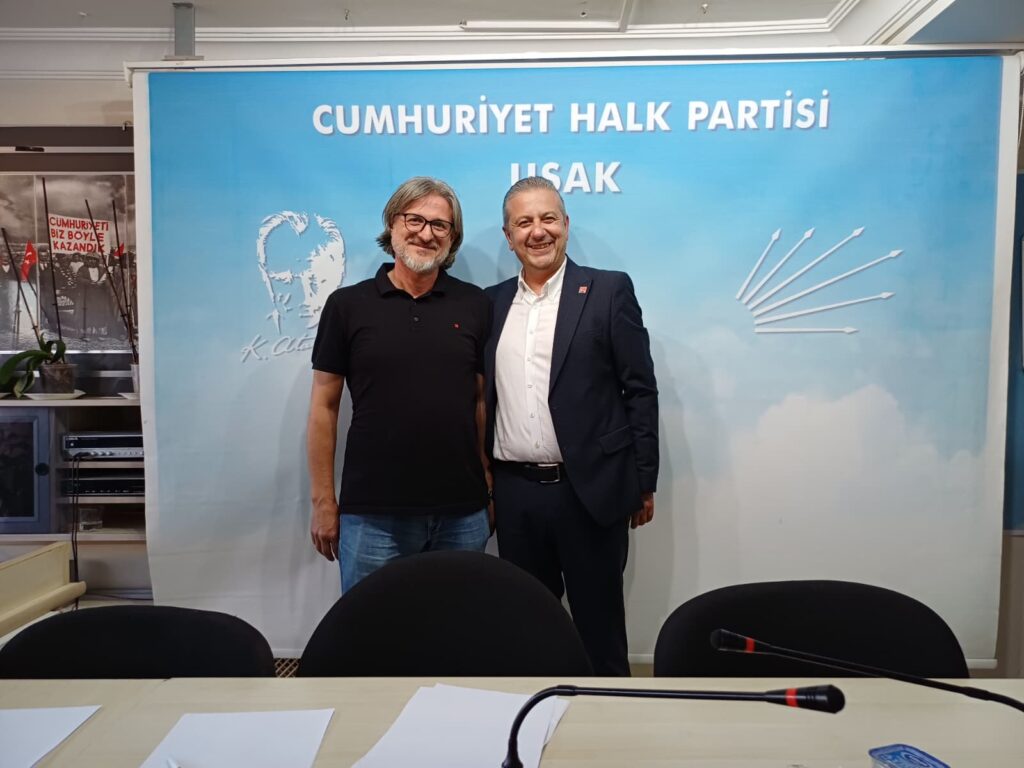 CHP Uşak’ta Heyecan Yaratan Adaylık: Ümit Akbel” - f89b991d 7d9f 496b 83a2 1ec222d1400f