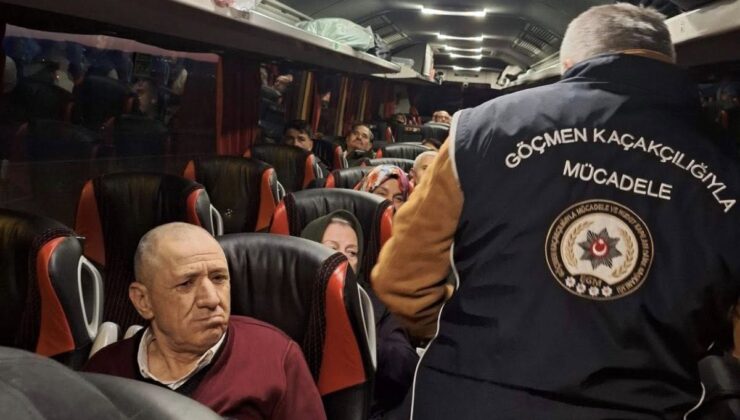 Uşak Polisi Düzensiz Göçe Geçit Vermedi