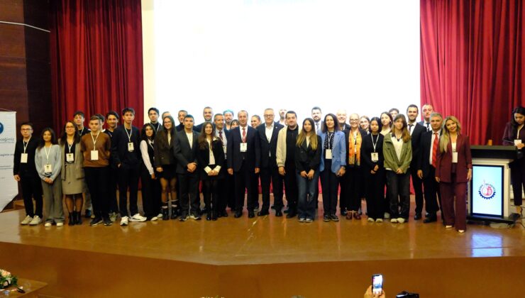Gençler Yeşilin Yanında: Fransa Destekli Çevre Projesi Uşak’ta Sona Erdi
