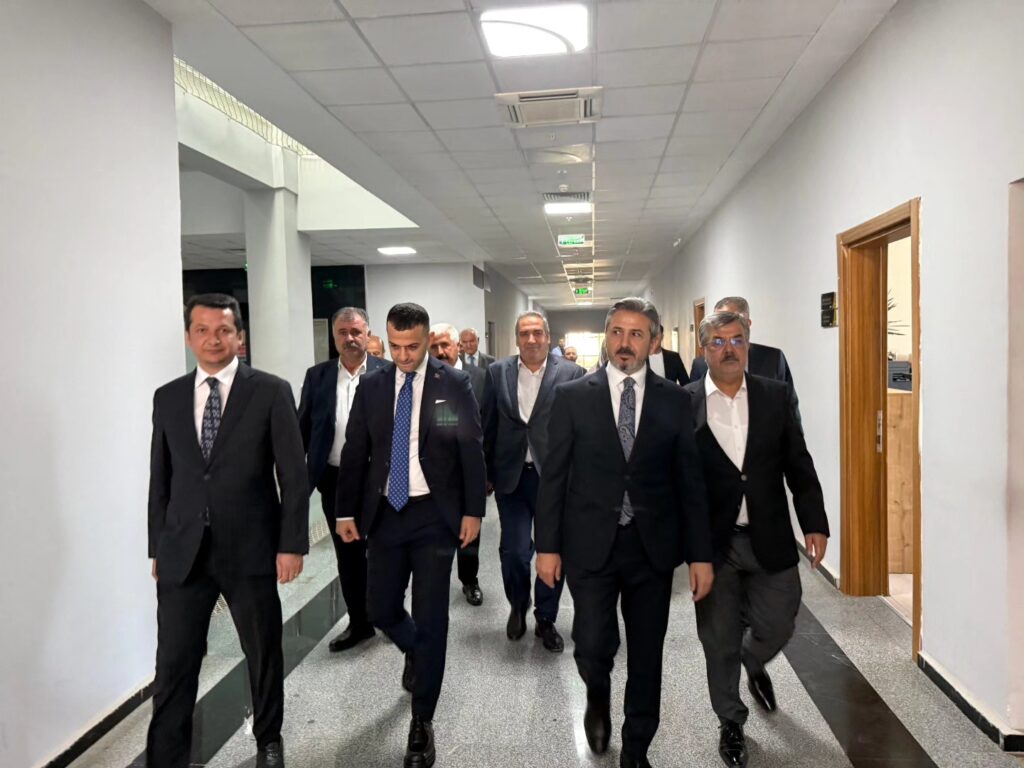 Aydın, Adıyaman’a Çıkartma Yaptı… - aeb4310d 36ce 48b8 ad8a 1a5239baf154