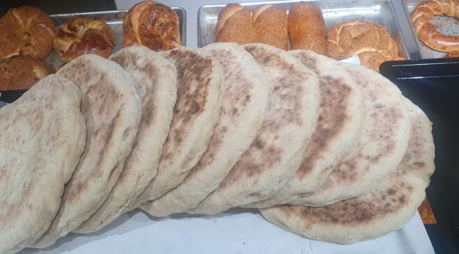 Uşak’ta Beyaz Unlu Mamuller, Yöresel Lezzet Geleneğini Sürdürüyor