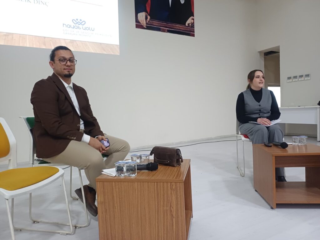 Başarı Baskısından Kaygıya: Çocuklar Ne Taşıyor, Biz Ne Yüklüyoruz? Semineri Gerçekleştirildi - 808e578c 4bd2 4838 916e 58bf756f18b3 1