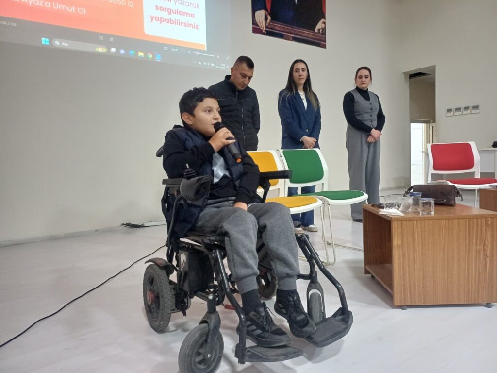 Başarı Baskısından Kaygıya: Çocuklar Ne Taşıyor, Biz Ne Yüklüyoruz? Semineri Gerçekleştirildi