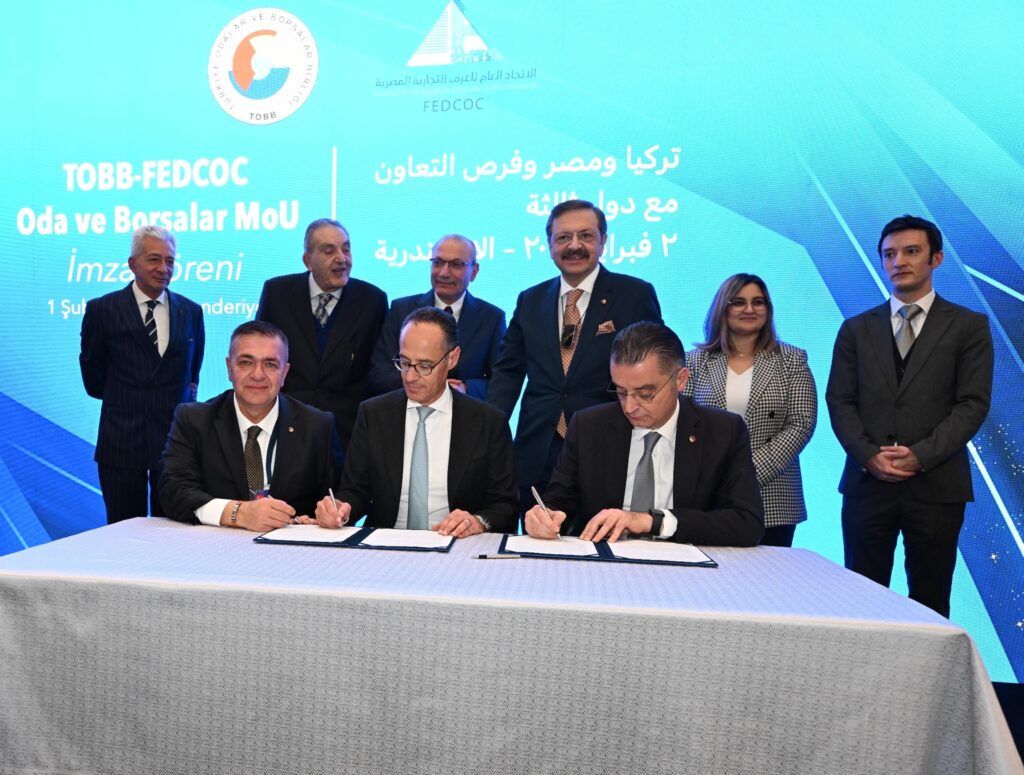 UTSO Başkanı Kandemir, Türkiye–Mısır İş Birliği Forumunda Uşak’ı Temsil Etti - 625106992 1334554835367149 7151221107701556377 n