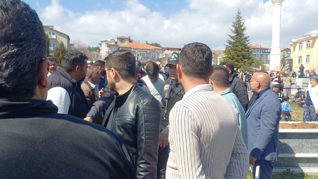 Uşak’ta 24 Yaşındaki Genç Hayatını Kaybetti: Olayın Şüphelisi Tutuklandı - 3d239718 6dc9 4169 bd6a 18d4db1920da