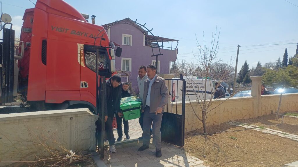 Uşak’ta 24 Yaşındaki Genç Hayatını Kaybetti: Olayın Şüphelisi Tutuklandı - 5083dd48 6ac7 418f b61e 2bb153deb4cc