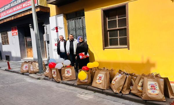 Uşak Kent Konseyi Engelliler Meclisi’nden Ramazan’da Sosyal Dayanışma Örneği: “Askıda Bayramlık” Projesi